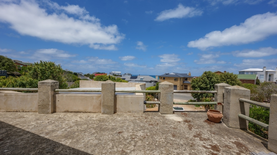 3 Bedroom Property for Sale in Struisbaai Western Cape